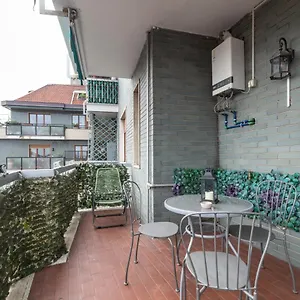 Pasteur Modern With Terrace! Milán